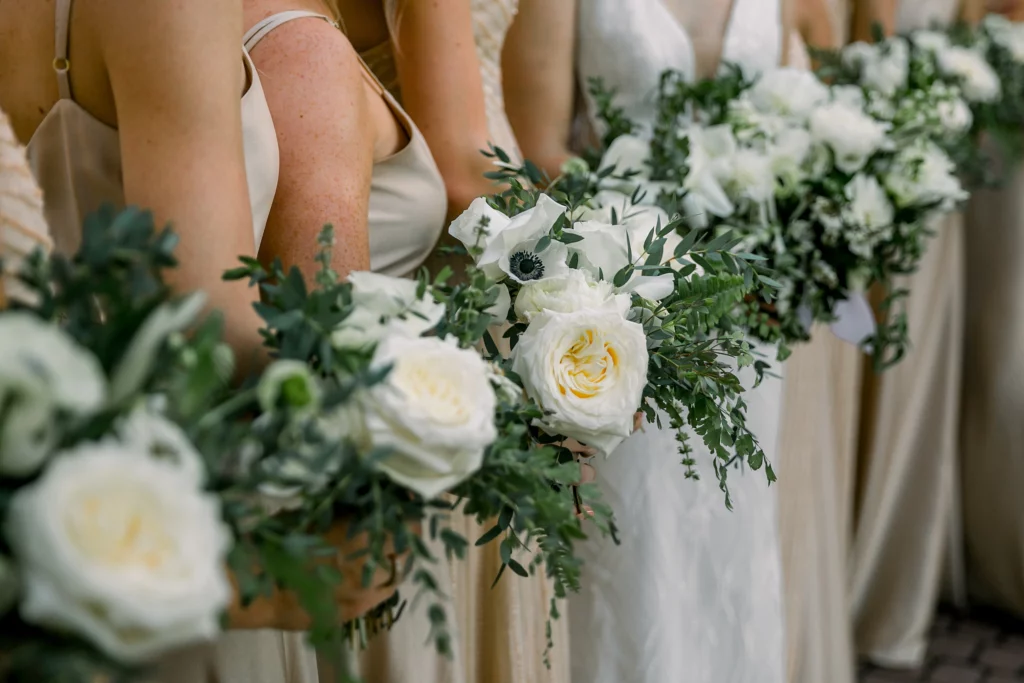 details of bridemaids bouquets