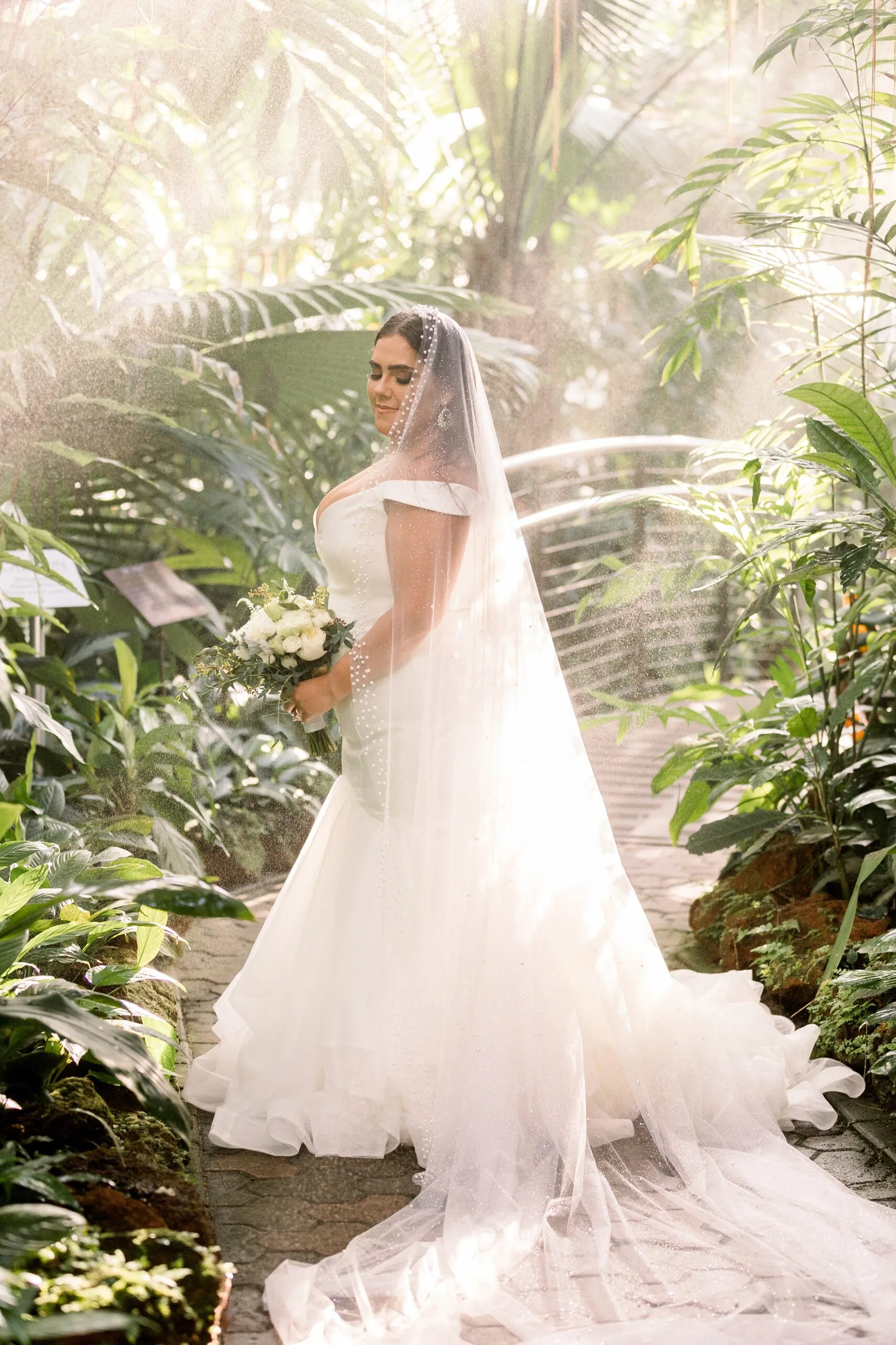 bride at Atlanta Botanical Gardens wedding venue